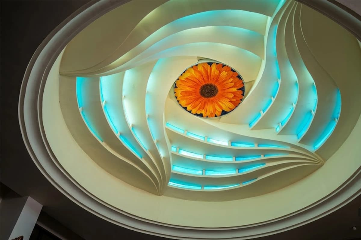 Food court ceiling