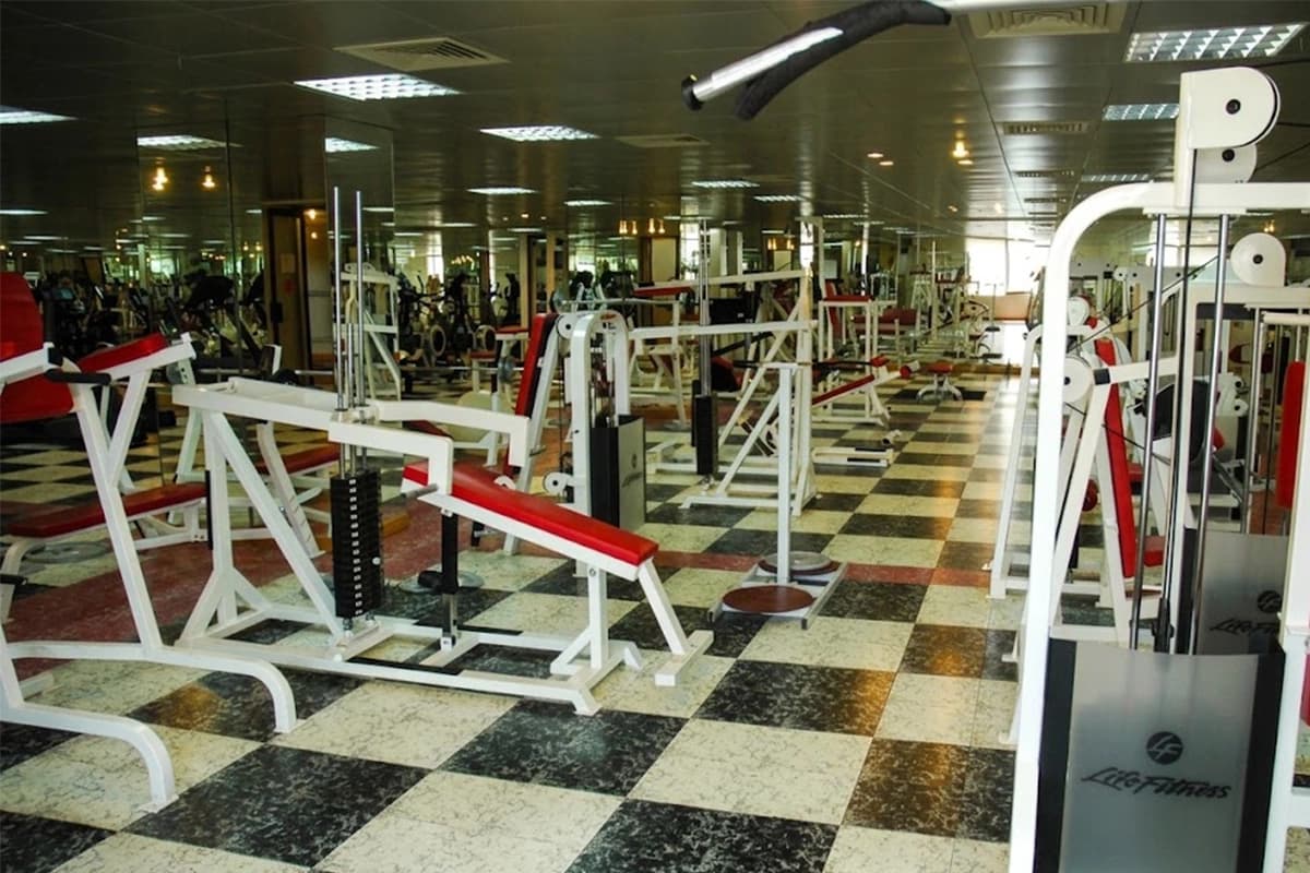 Fitness gym machines