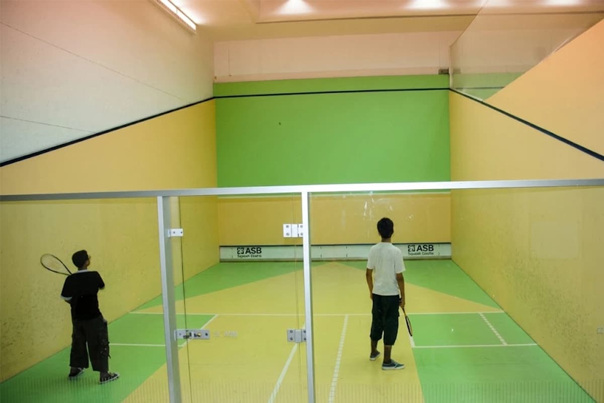 Squash court match play