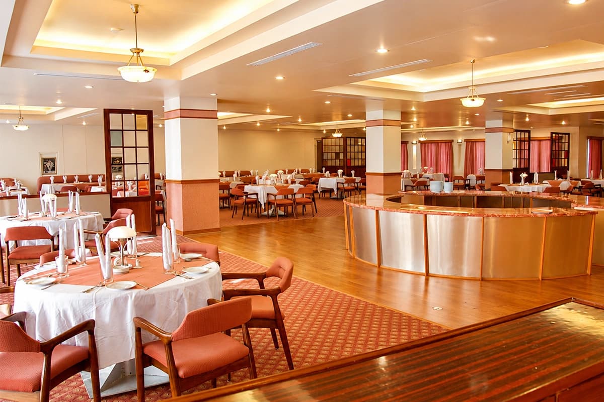Rahat dining buffet counter
